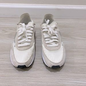 Nike Waffle One sneakers in sail/rose whisper